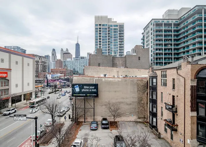 River North 1br W Terrace Grills Yoga Chi-1032 Apartment *
